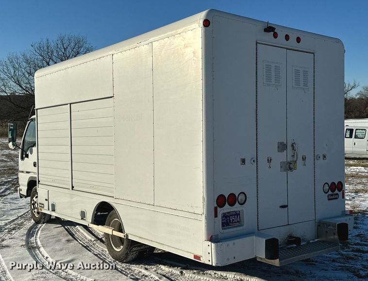 image for item OD9947 2007 GMC W4500 box truck