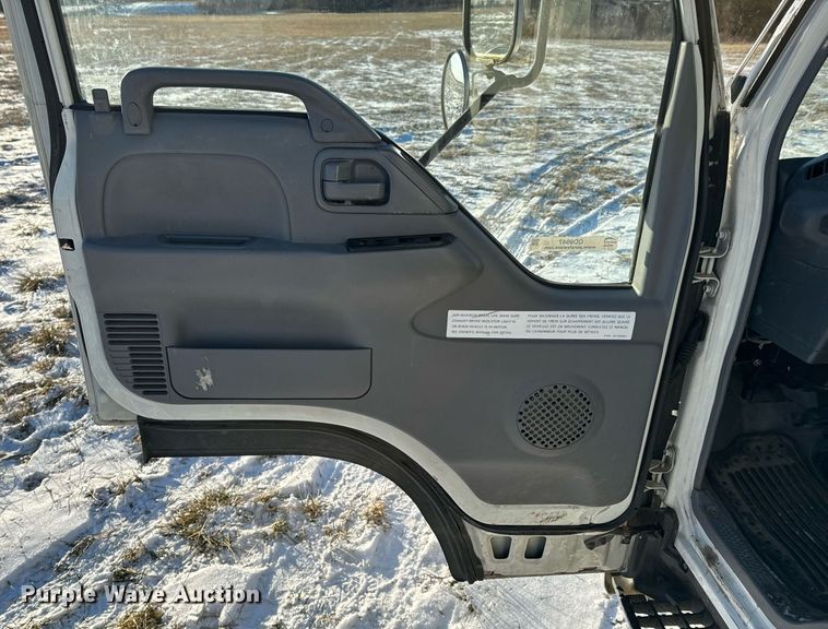 image for item OD9947 2007 GMC W4500 box truck