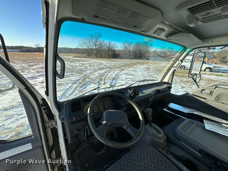 image for item OD9947 2007 GMC W4500 box truck