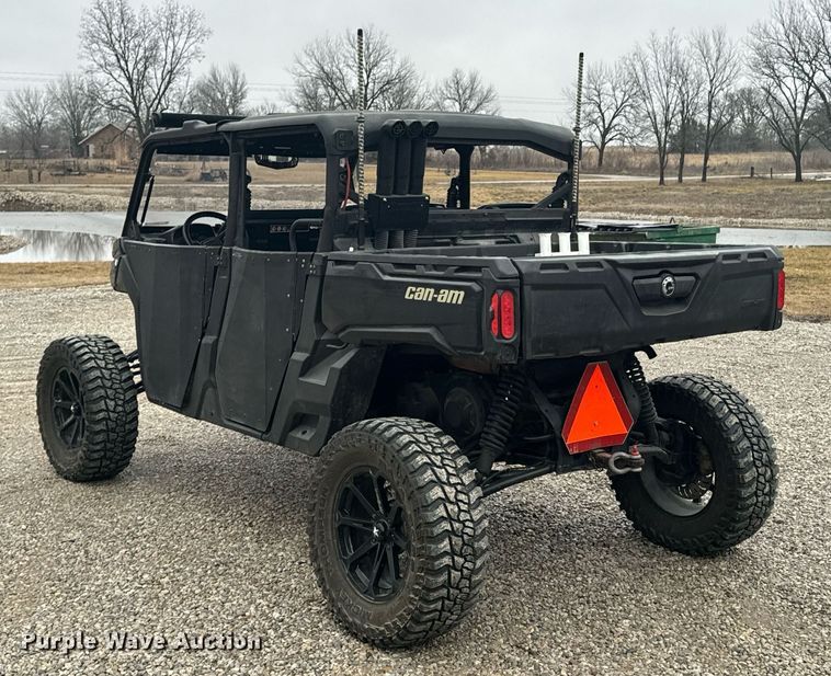 image for item OD9973 2019 Can-Am Defender HD10 utility vehicle
