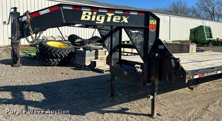 image for item OF9233 2019 BigTex 22GNHD equipment trailer