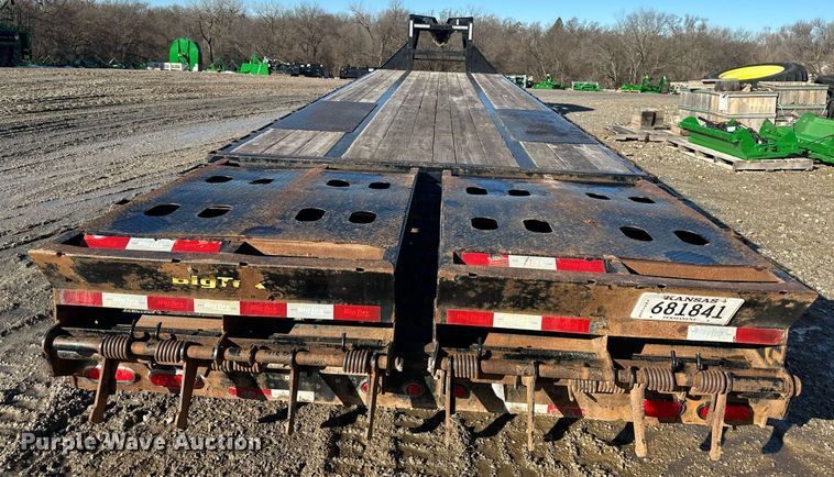 image for item OF9233 2019 BigTex 22GNHD equipment trailer