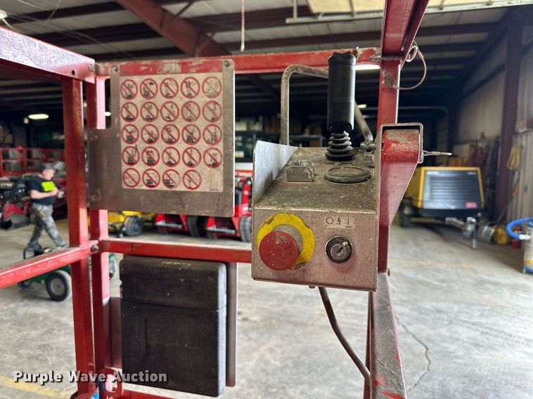 image for item OF9237 Skyjack SJIII 3219 scissor lift