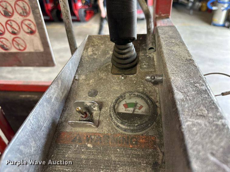 image for item OF9237 Skyjack SJIII 3219 scissor lift