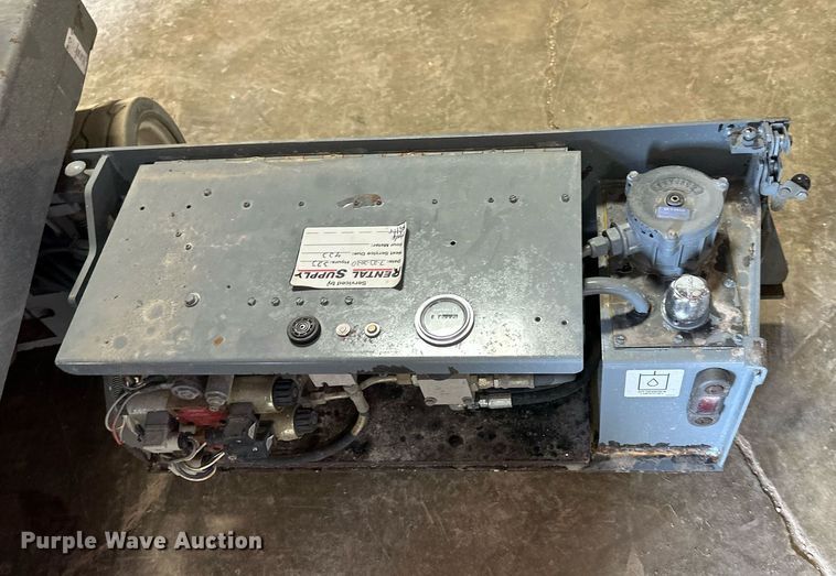 image for item OF9237 Skyjack SJIII 3219 scissor lift