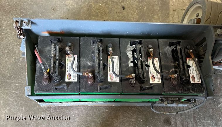 image for item OF9237 Skyjack SJIII 3219 scissor lift