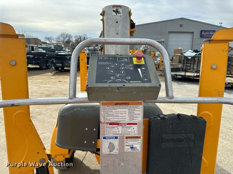 image for item OF9239 2018 Haulotte 4527A boom lift