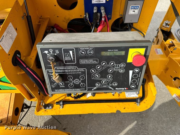 image for item OF9239 2018 Haulotte 4527A boom lift