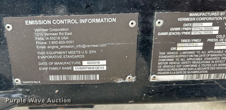 image for item OF9240 2016 Vermeer BC900XL wood chipper