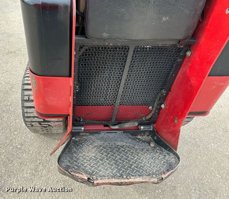 image for item OF9243 2016 Toro TX1000 compact utility loader