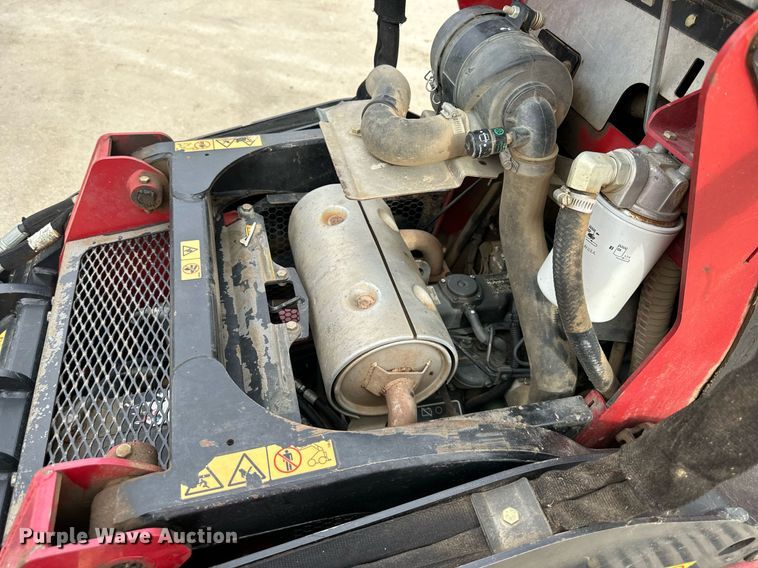 image for item OF9243 2016 Toro TX1000 compact utility loader