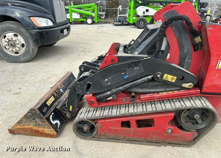 image for item OF9245 2018 Toro TX1000 compact utility loader