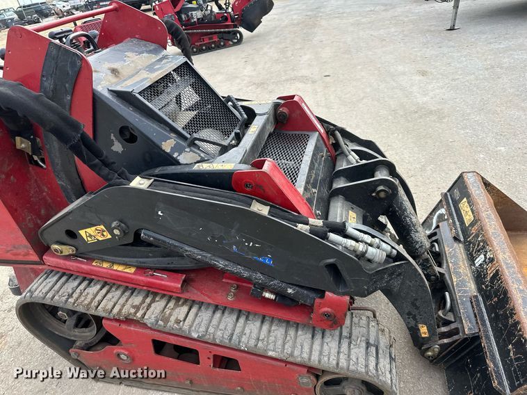image for item OF9245 2018 Toro TX1000 compact utility loader