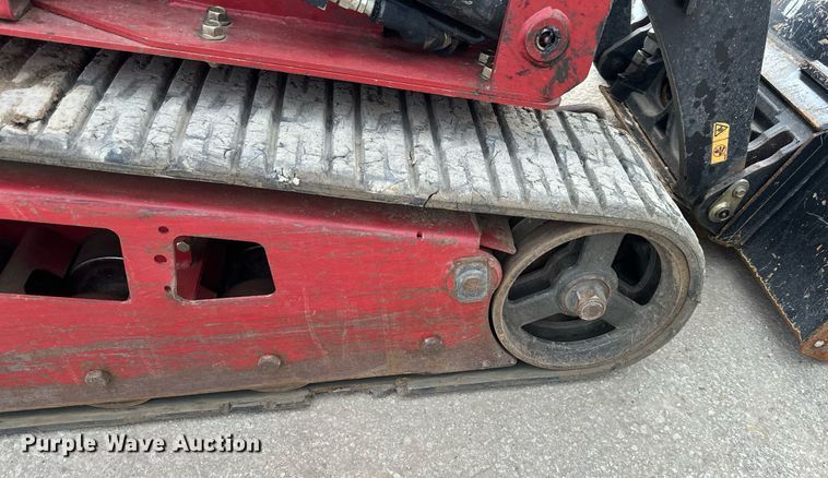 image for item OF9245 2018 Toro TX1000 compact utility loader