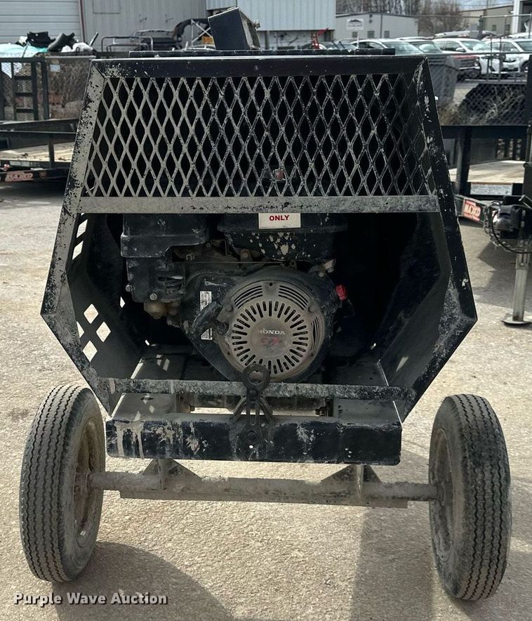 image for item OF9251 2015 toro TCM-658H concrete mixer