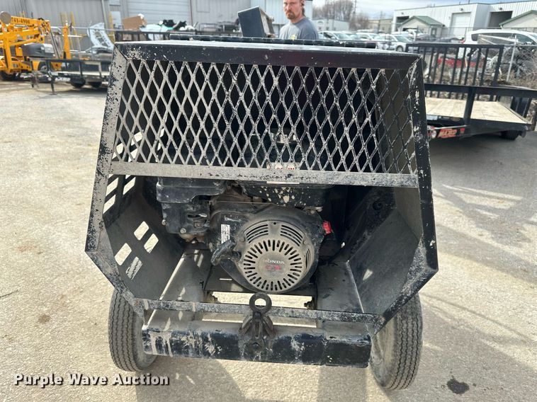 image for item OF9251 2015 toro TCM-658H concrete mixer