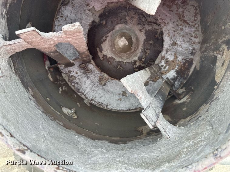 image for item OF9251 2015 toro TCM-658H concrete mixer