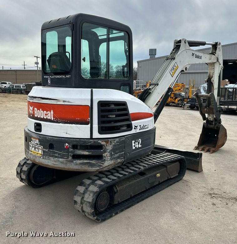 image for item OF9252 2017 Bobcat E42 mini excavator