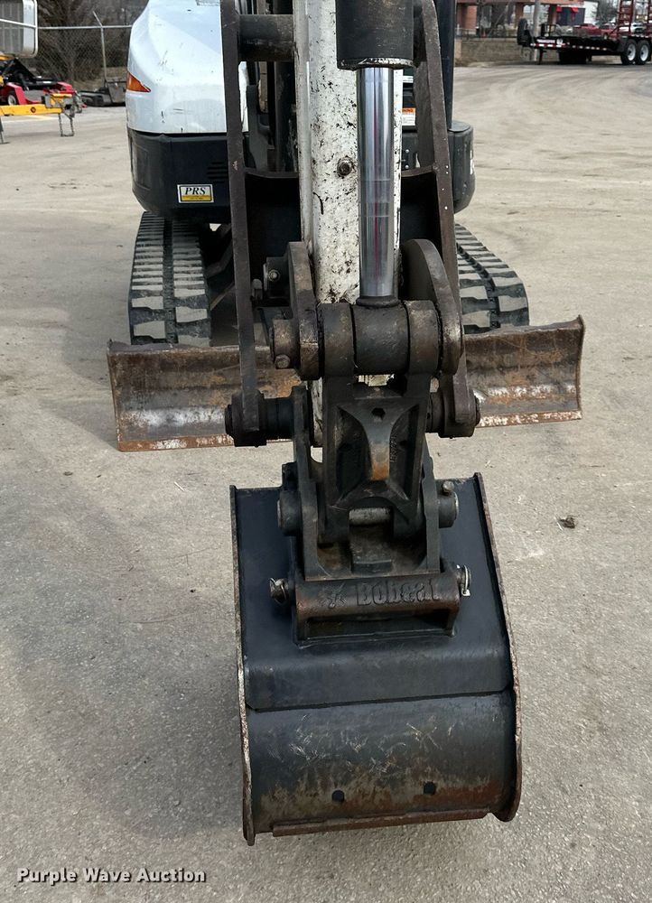image for item OF9252 2017 Bobcat E42 mini excavator
