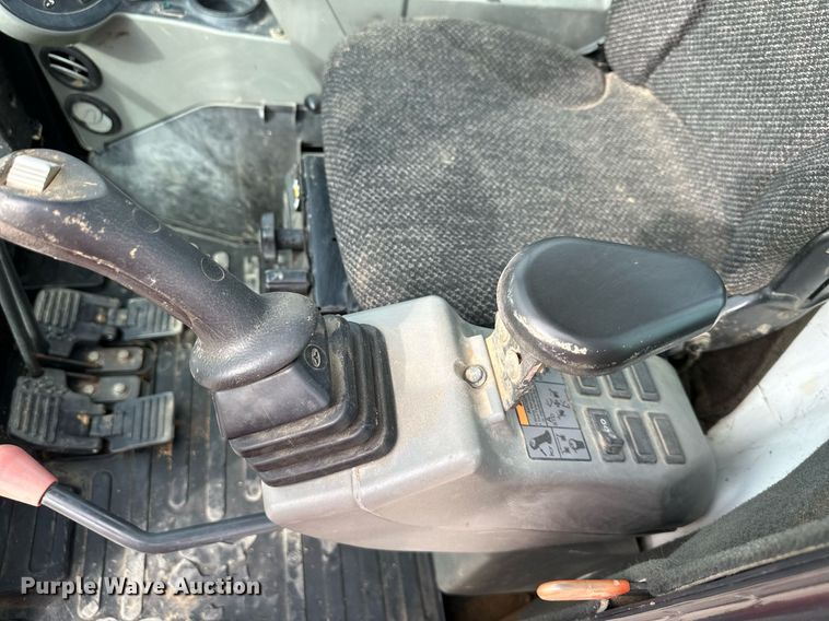 image for item OF9252 2017 Bobcat E42 mini excavator