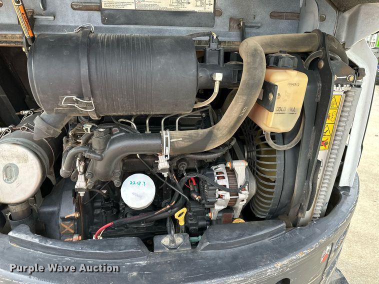 image for item OF9252 2017 Bobcat E42 mini excavator