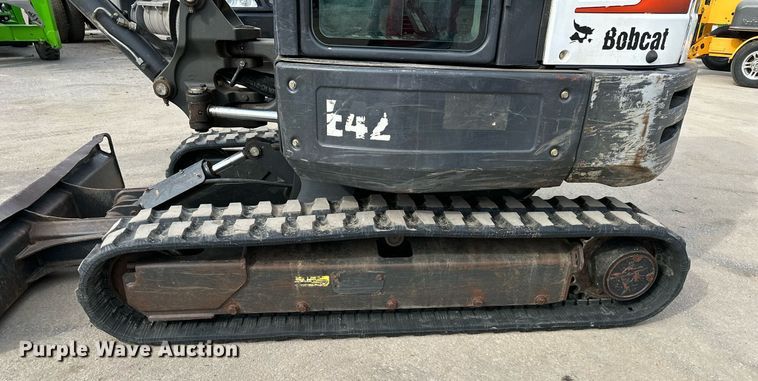 image for item OF9252 2017 Bobcat E42 mini excavator