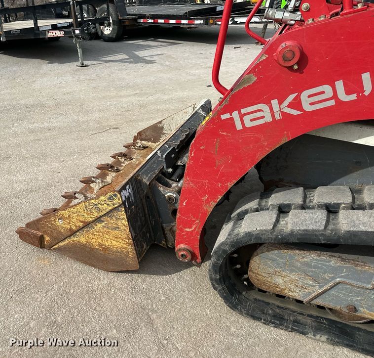 image for item OF9254 2018 Takeuchi TL8 tracked skid steer loader