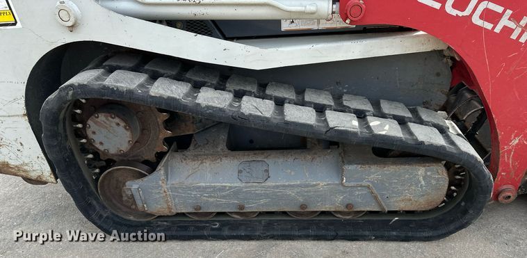 image for item OF9254 2018 Takeuchi TL8 tracked skid steer loader