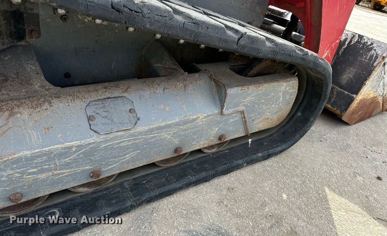 image for item OF9254 2018 Takeuchi TL8 tracked skid steer loader
