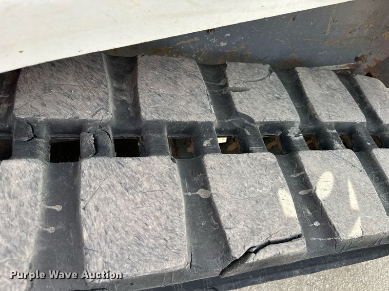 image for item OF9254 2018 Takeuchi TL8 tracked skid steer loader