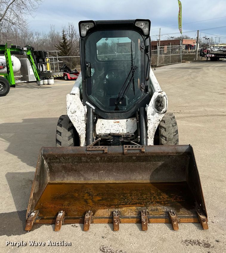 image for item OF9255 2015 Bobcat  S550 skid steer loader