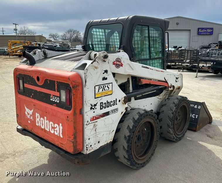image for item OF9255 2015 Bobcat  S550 skid steer loader