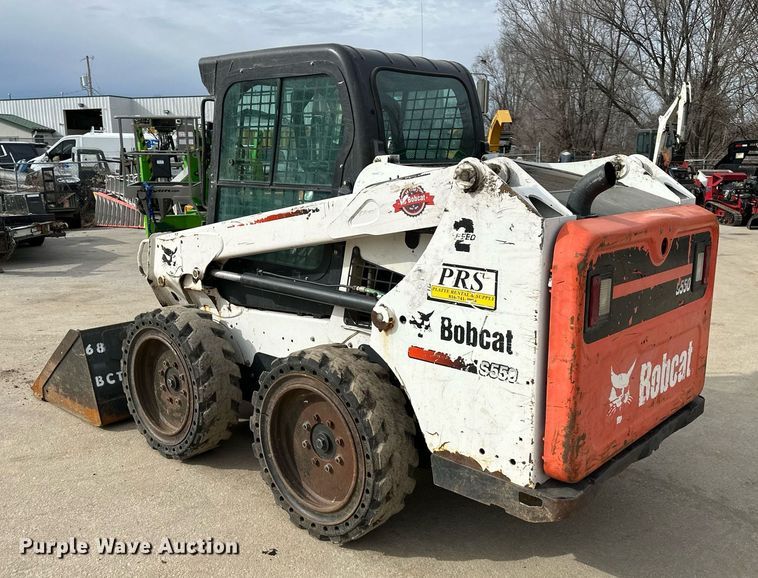 image for item OF9255 2015 Bobcat  S550 skid steer loader