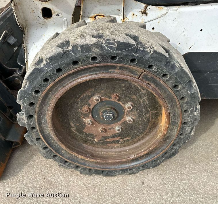 image for item OF9255 2015 Bobcat  S550 skid steer loader