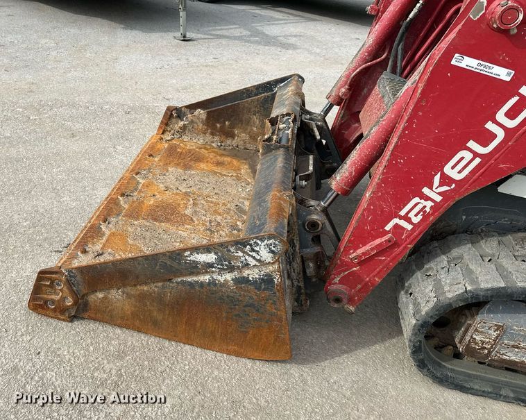 image for item OF9257 2018 Takeuchi TL6R tracked skid steer loader