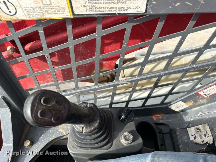 image for item OF9257 2018 Takeuchi TL6R tracked skid steer loader