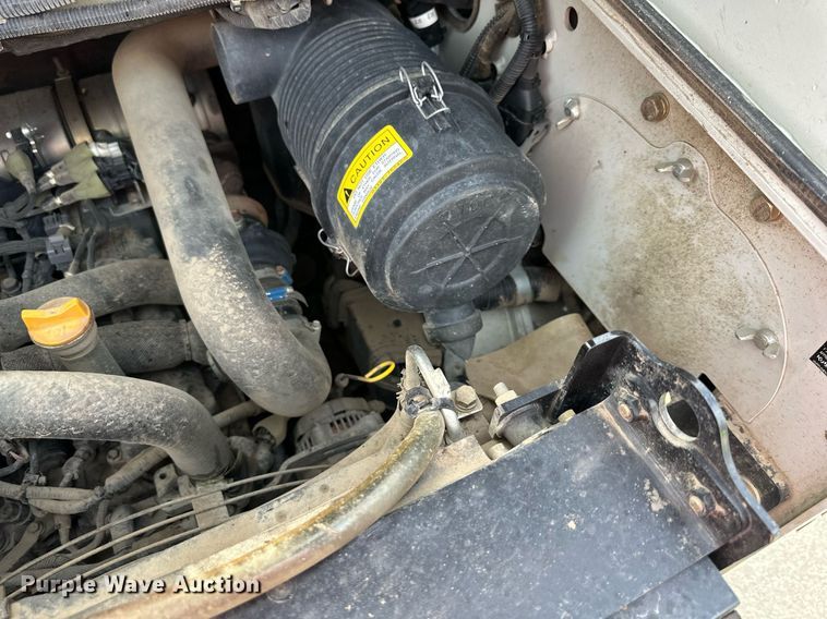 image for item OF9257 2018 Takeuchi TL6R tracked skid steer loader