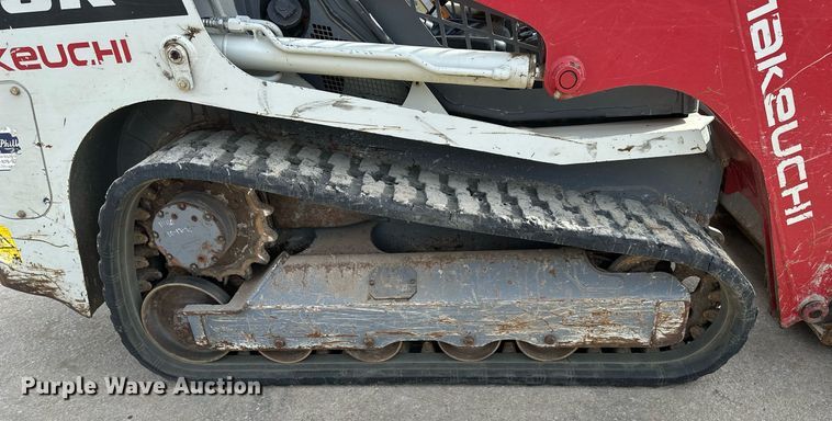 image for item OF9257 2018 Takeuchi TL6R tracked skid steer loader