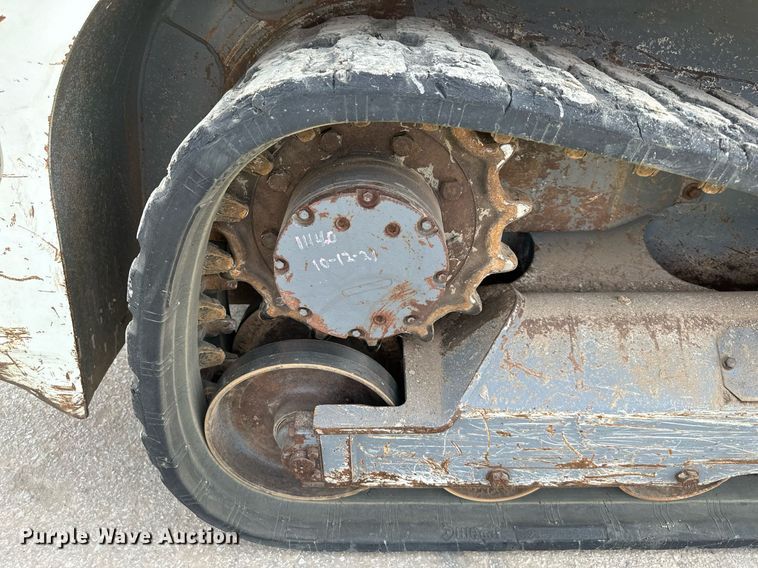 image for item OF9257 2018 Takeuchi TL6R tracked skid steer loader