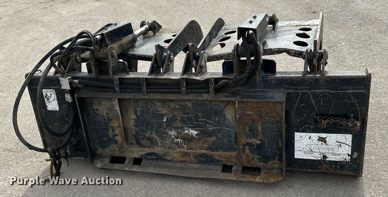image for item OF9258 Erskine skid steer grapple bucket