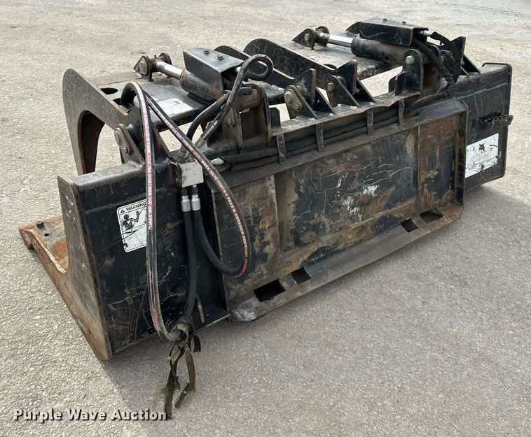 image for item OF9258 Erskine skid steer grapple bucket