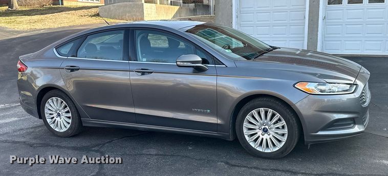 image for item OF9280 2014 Ford Fusion SE 