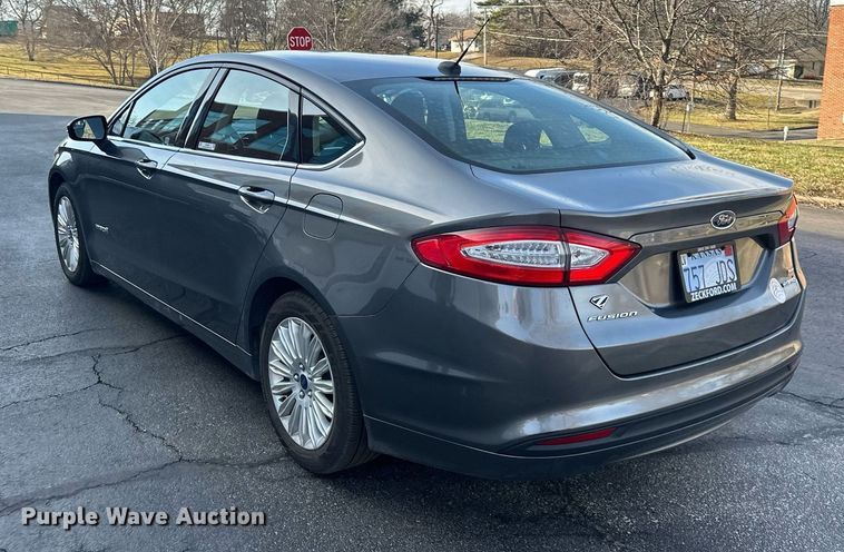 image for item OF9280 2014 Ford Fusion SE 