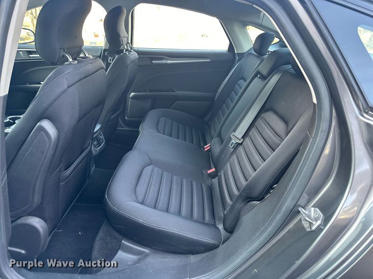 image for item OF9280 2014 Ford Fusion SE 