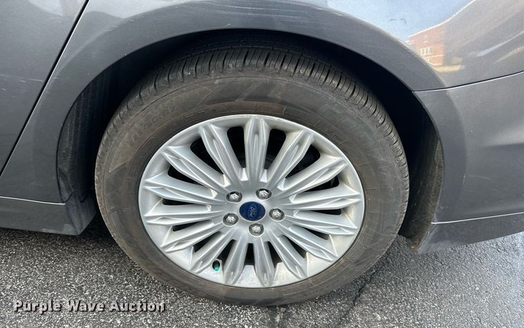 image for item OF9280 2014 Ford Fusion SE 