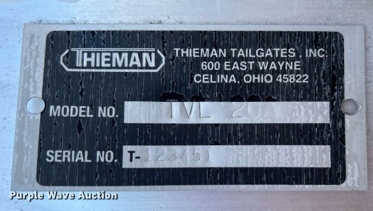 image for item OI9505 2012 Workhorse W62 delivery van