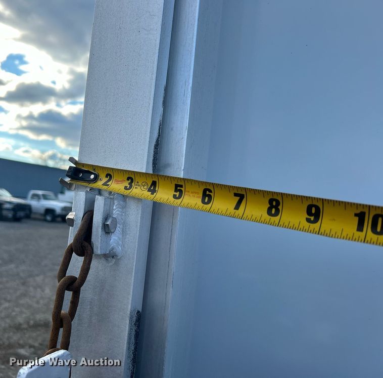 image for item OI9505 2012 Workhorse W62 delivery van