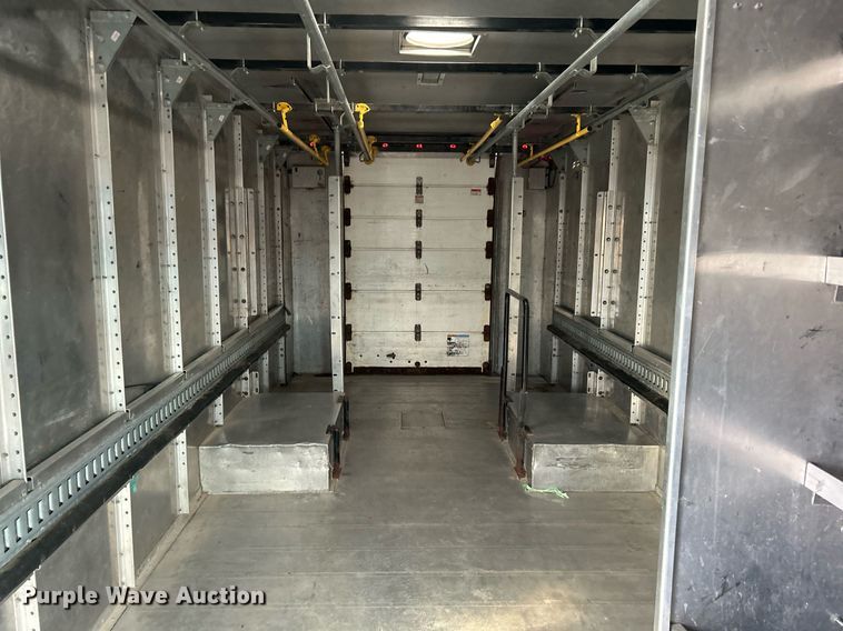 image for item OI9505 2012 Workhorse W62 delivery van