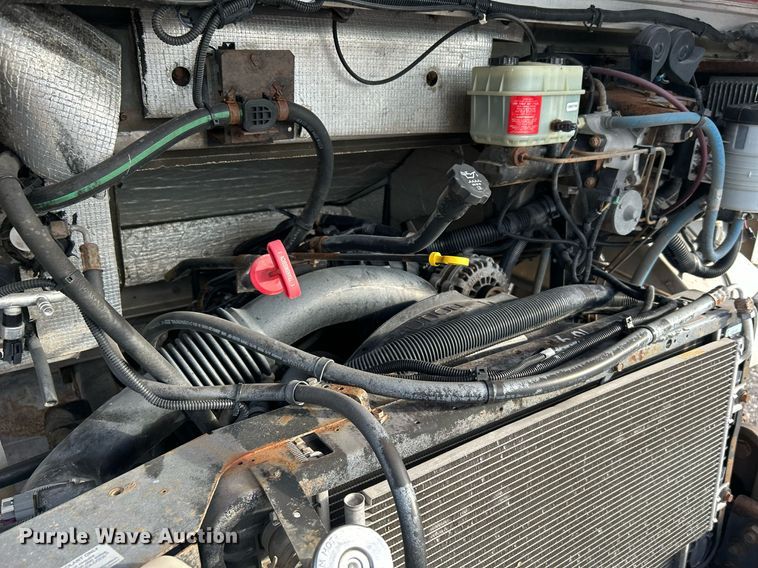 image for item OI9505 2012 Workhorse W62 delivery van