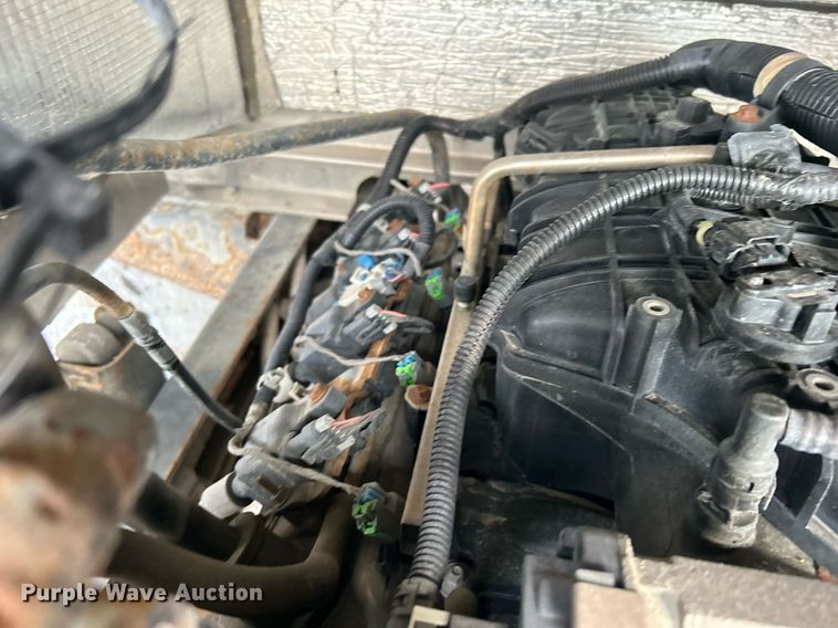 image for item OI9505 2012 Workhorse W62 delivery van